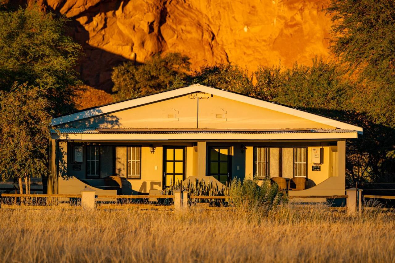 Gondwana Namib Desert Lodge Solitaire Exterior photo